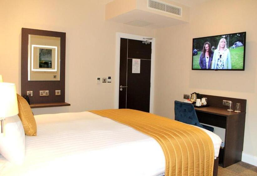 标准间, Joyce S Carndonagh Inishowen