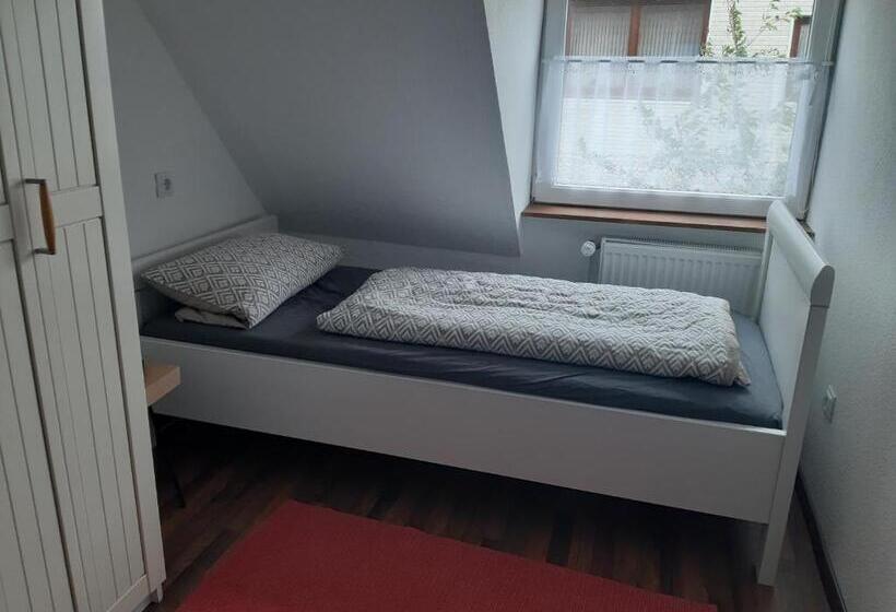 Номер Стандарт Индивидуальный Совместная Ванная, Bassener Monteurwohnung