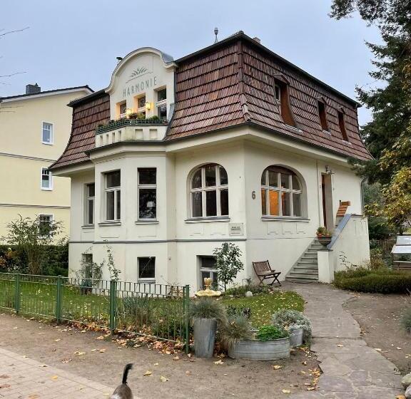 带1个卧室的带海景的公寓, Villa Harmonie