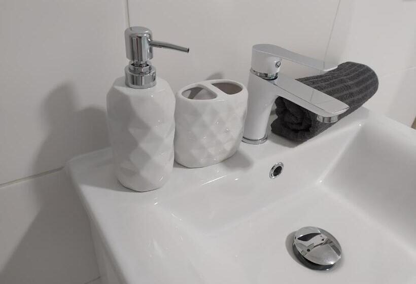 标准三人间, Penzion Drnovec