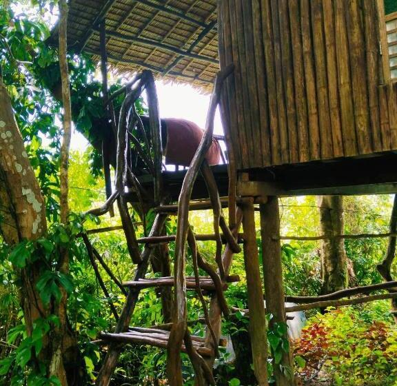اتاق لوکس با بالکن و چشمانداز دریا, Sanctuaria Treehouses Busuanga