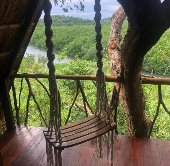 اتاق استاندارد با بالکن و چشمانداز دریا, Sanctuaria Treehouses Busuanga