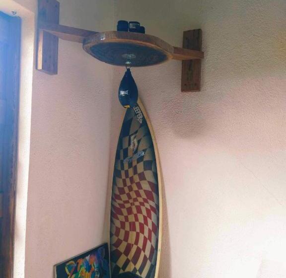 استودیوی لوکس, Sanctuaria Treehouses Busuanga