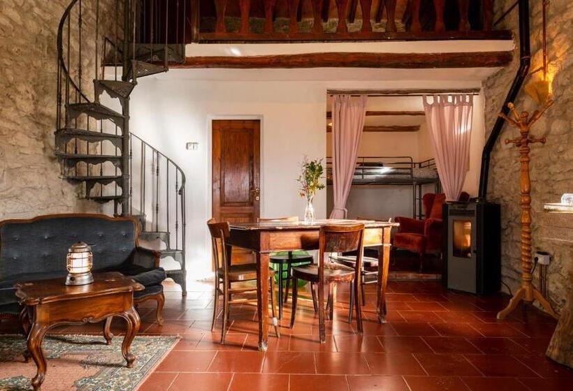 带1个卧室的带阳台的公寓, Novanta Nature Retreat