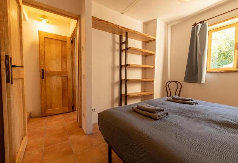 带2个卧室的公寓, Novanta Nature Retreat