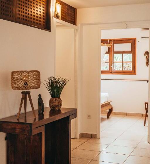 آپارتمان 1 خوابه با چشمانداز باغ, Domaine Saint François