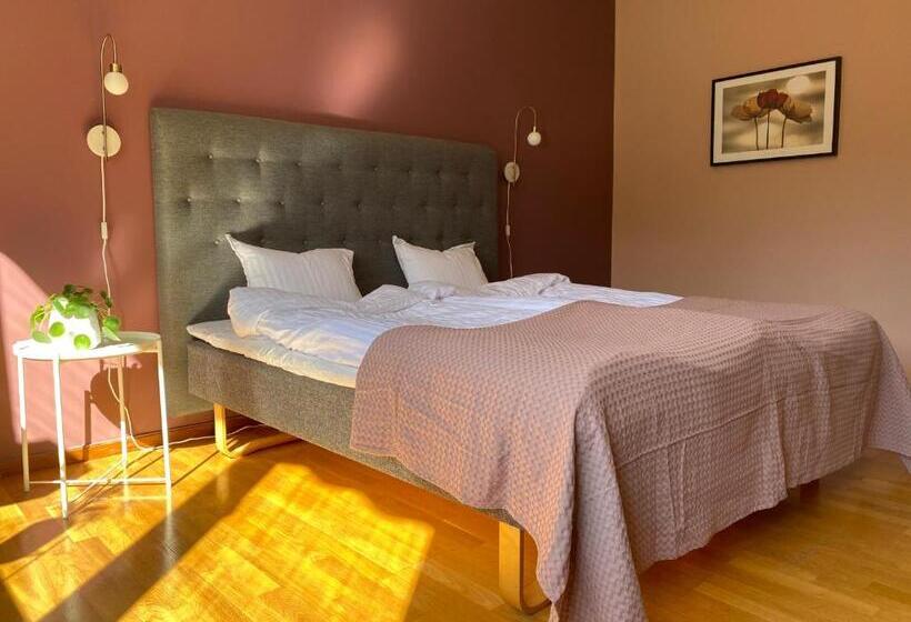 Aile Odası, På Hörnet Hotell