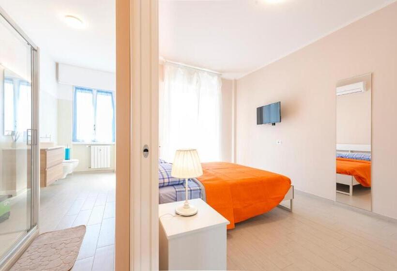 Pokój Standard Trzyosobowy, Affittacamere Arcobaleno