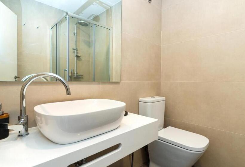 اتاق اکونومی یک تخته, The Albuquerque Suites