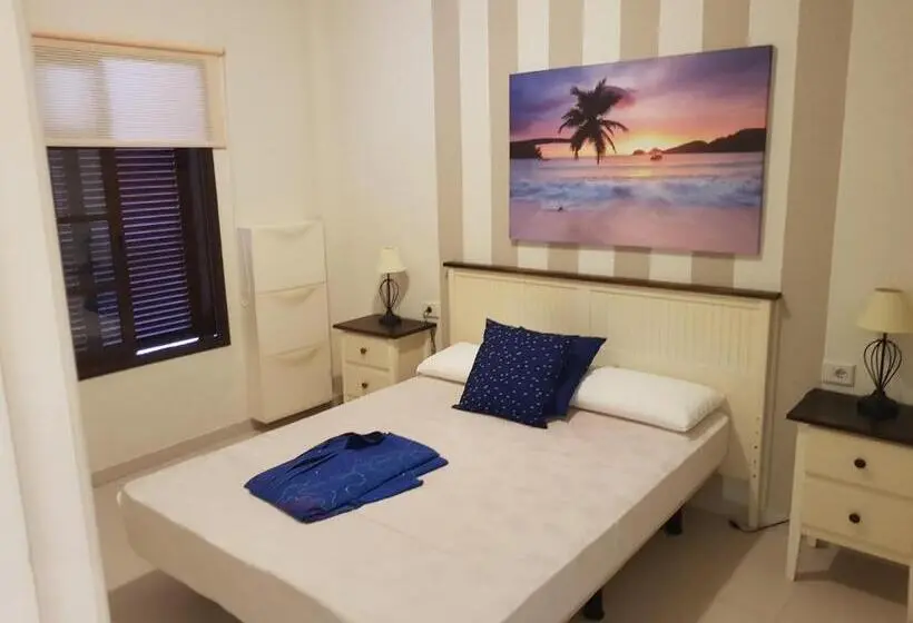 Huoneisto 1 Makuuhuone Allasnäkymä, Residence Balcon Del Mar