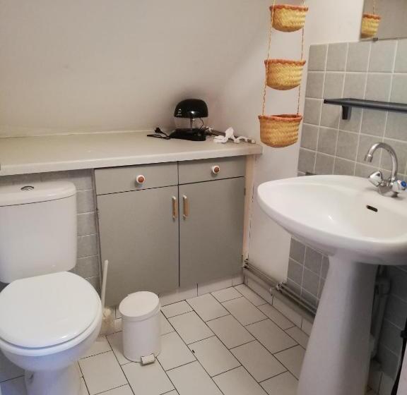 Семейный Номер, Celine Home