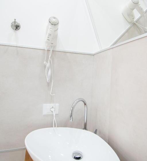 Standard room with outdoor bath, Klemi, Rooms In Old Town Dolomia Best Home Check In Automatico