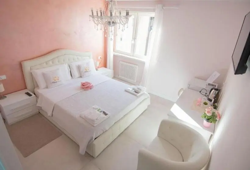 اتاق استاندارد سه نفره, Klemi, Rooms In Old Town Dolomia Best Home Check In Automatico