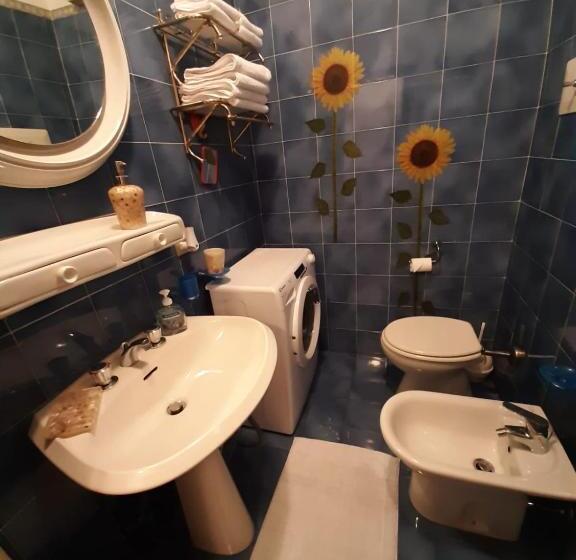 Студия Стандарт, Bethel House