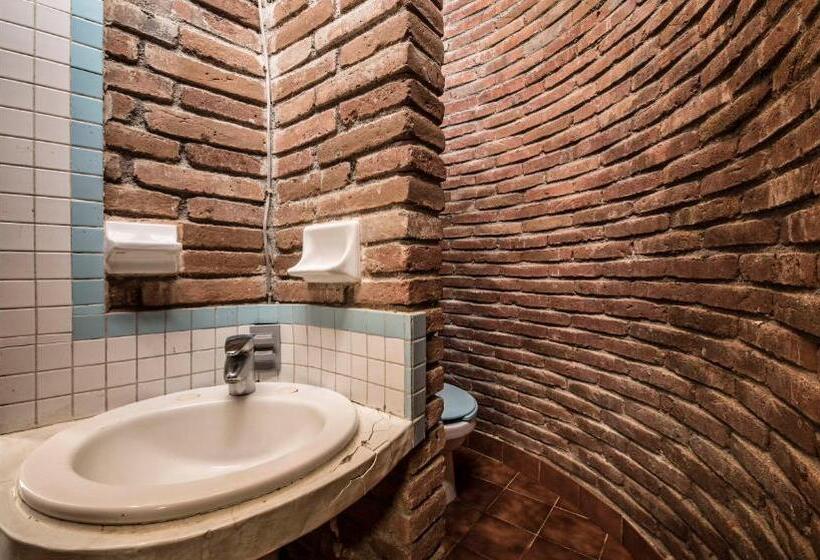 بانگلوی استاندارد, Casa De Las Olas