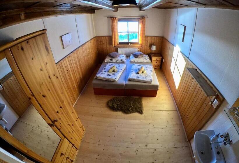 Апартаменты 3 Спальни, Horská Bouda Kuprovka