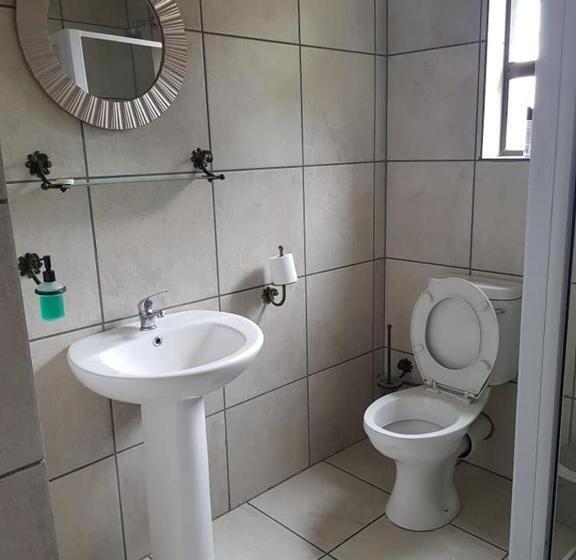 اتاق خانوادگی, Reis N Rus