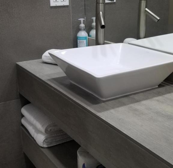 חדר סטנדרט חדר אמבטיה משותף, Sea Rock