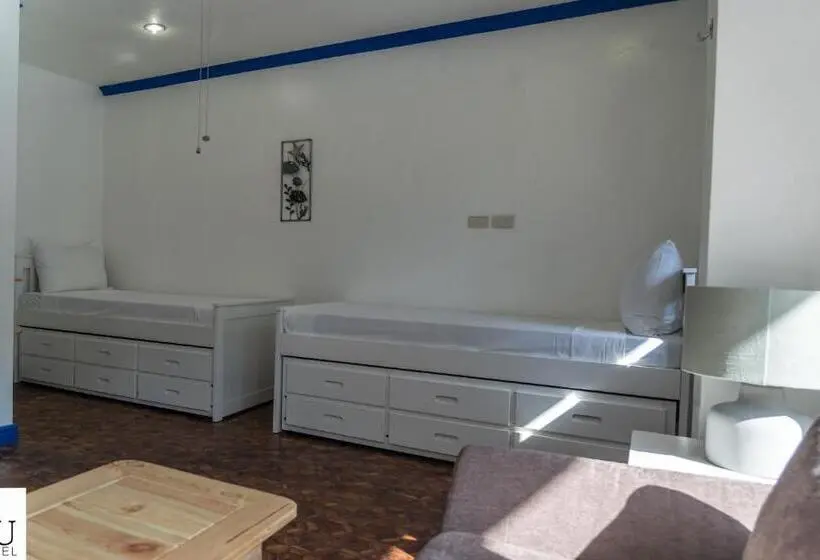エコノミー４人部屋, 3bu Hostel La Union
