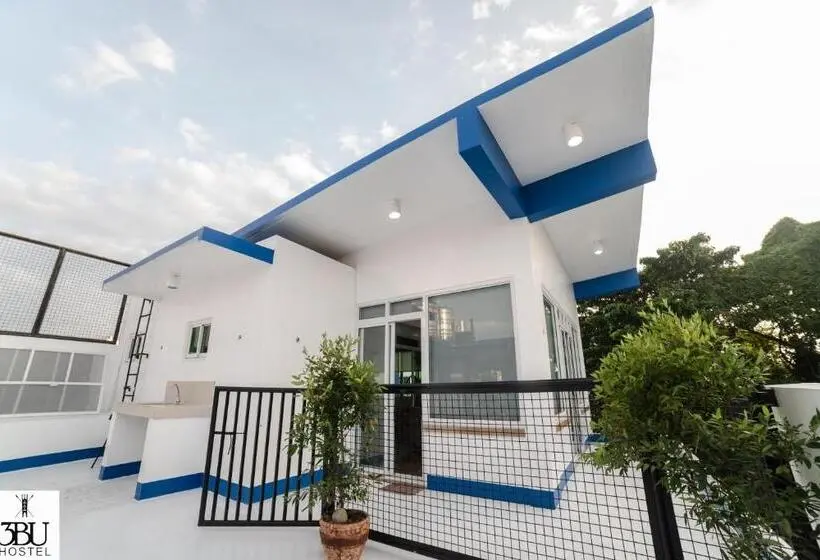 オーシャンビュースタンダードルームバルコニー付き, 3bu Hostel La Union