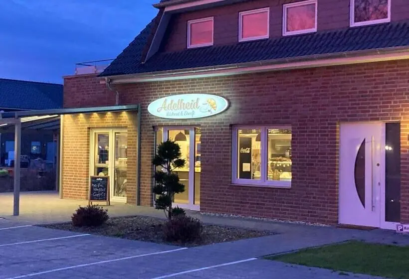 スタンダードシングルルーム, Gäste Und Messezimmer Adelheidsdorf