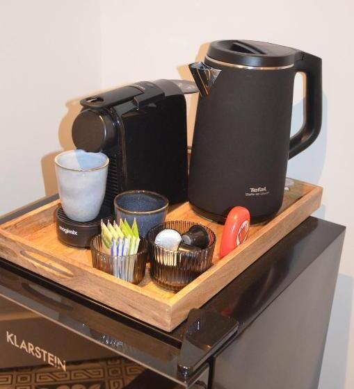 带大床的标准间, Sjiek Basiliek