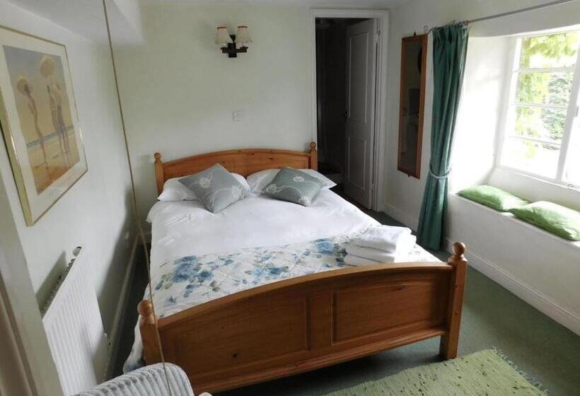 Номер Стандарт, The Star Inn