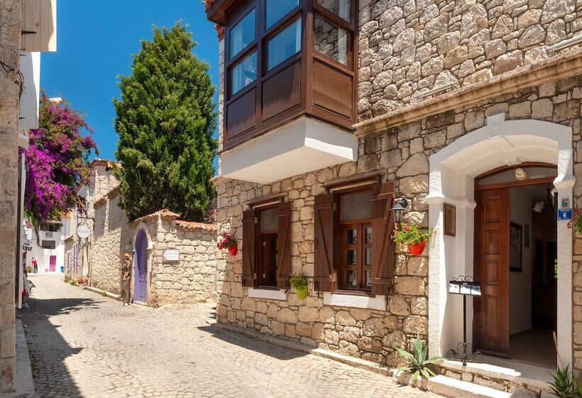 اتاق استاندارد سه نفره, Flores Hotel Alacati