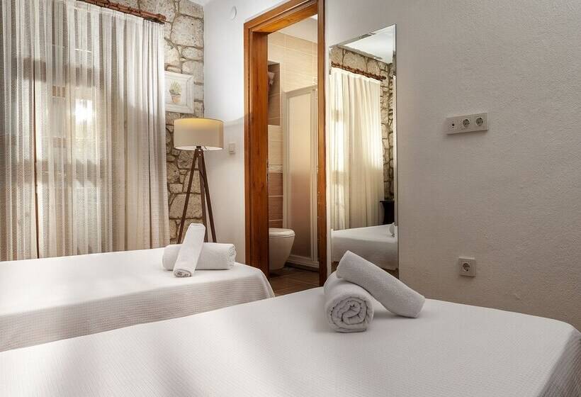 اتاق استاندارد, Flores Hotel Alacati