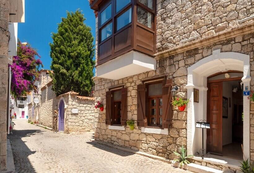 اتاق استاندارد سه نفره, Flores Hotel Alacati