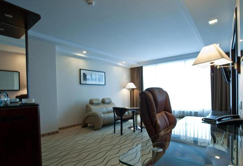 １ベッドルームアパートメント, Ambasador Centrum