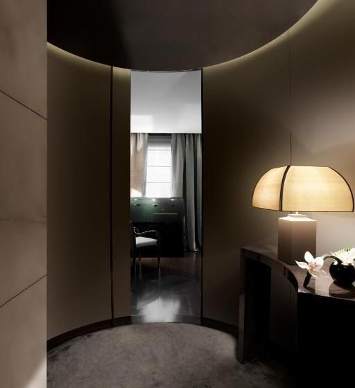 اتاق پرمیوم, Armani Hotel Milano