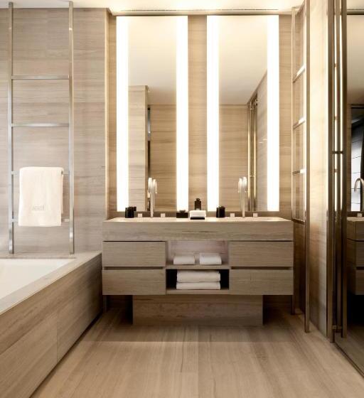 اتاق پرمیوم, Armani Hotel Milano