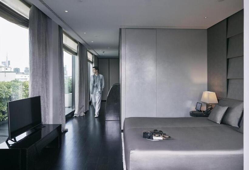 اتاق استاندارد با تراس, Armani Hotel Milano