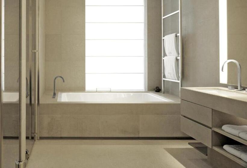 سوئیت پرزیدنت, Armani Hotel Milano