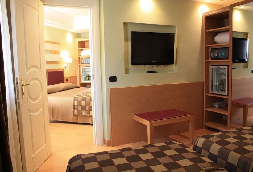 トリプルクラシックルーム, Artemis