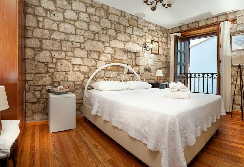 اتاق استاندارد, Flores Hotel Alacati