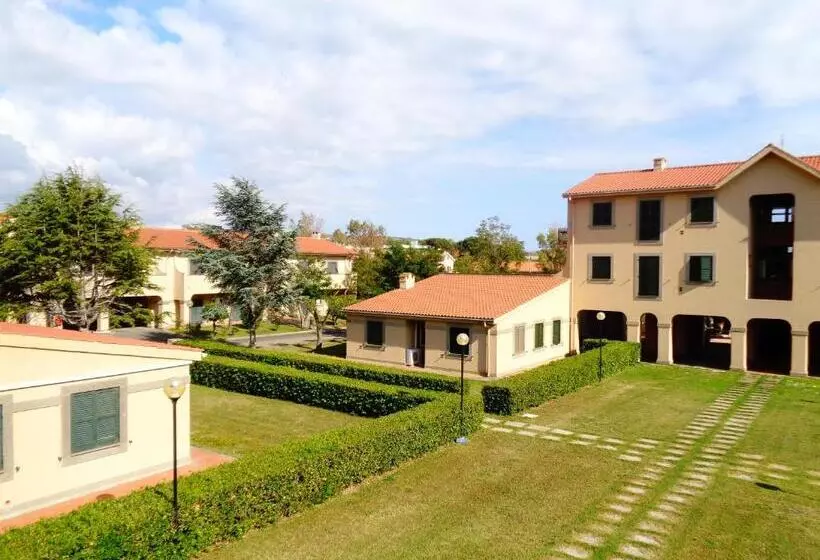 اتاق استاندارد سه نفره, Baia Del Sole