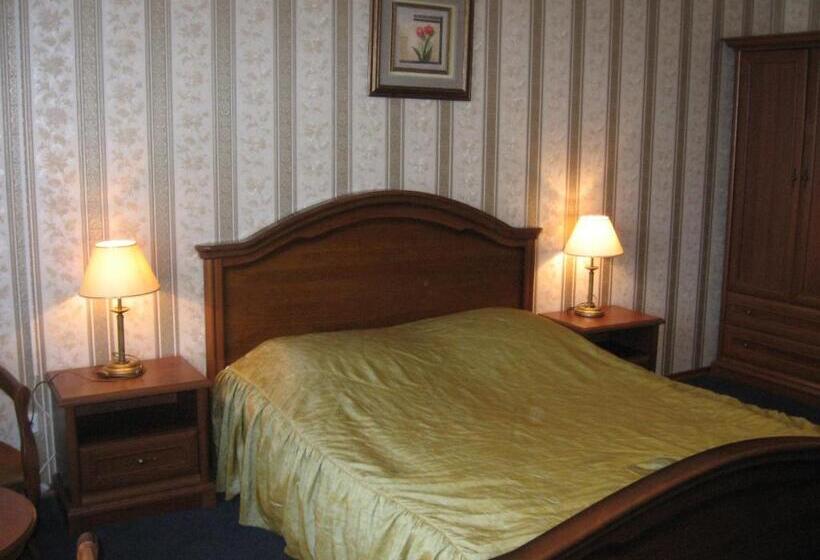 اتاق استاندارد, Diplomat Apart