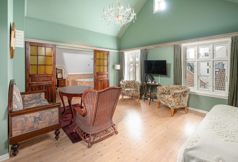 سوییت, Gamlavaerket