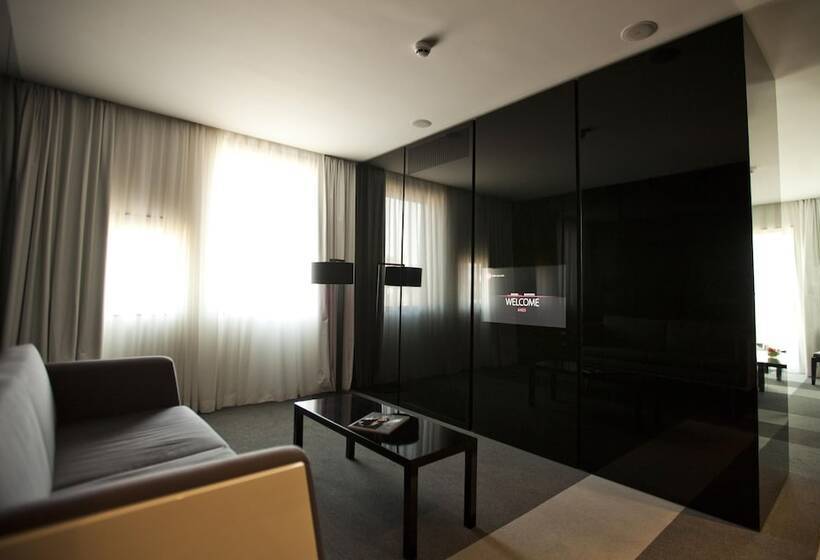 スイート, Graffit Gallery Design