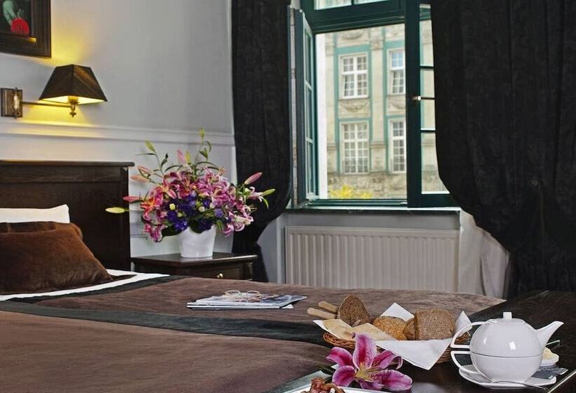 Трехместный Номер Superior, Holland House Residence Old Town