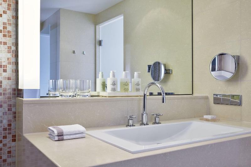 غرفة ديلوكس, Jw Marriott Hotel Frankfurt