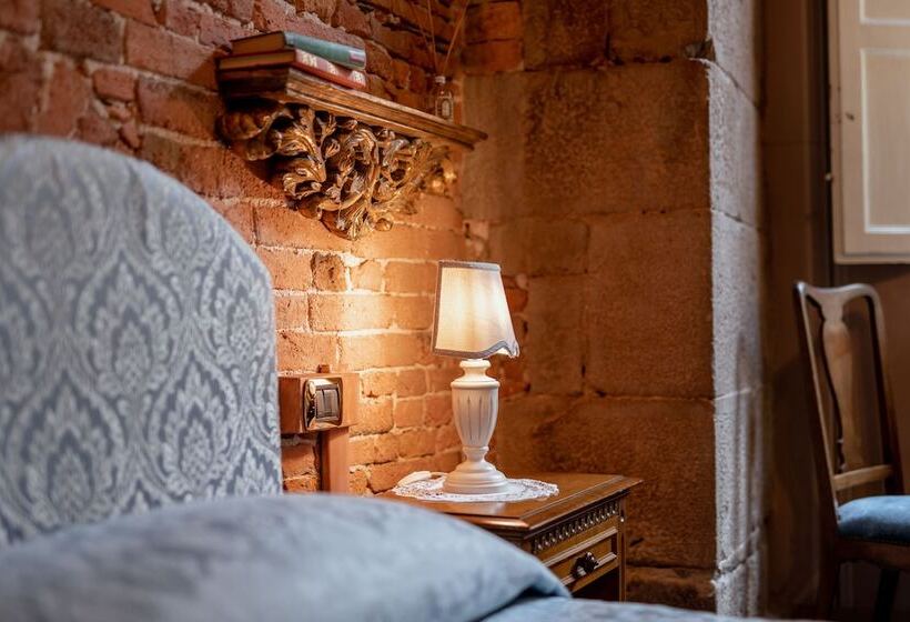 اتاق استاندارد, L'antica Bifore