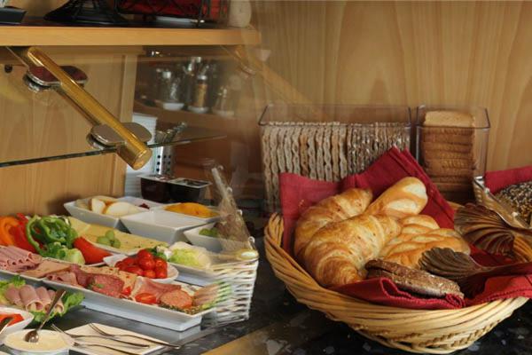 デラックスルーム, Lindenkrug