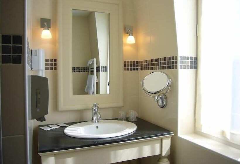 컴포트 룸, Logis Hotel, Restaurant Et Spa Le Relais De Broceliande