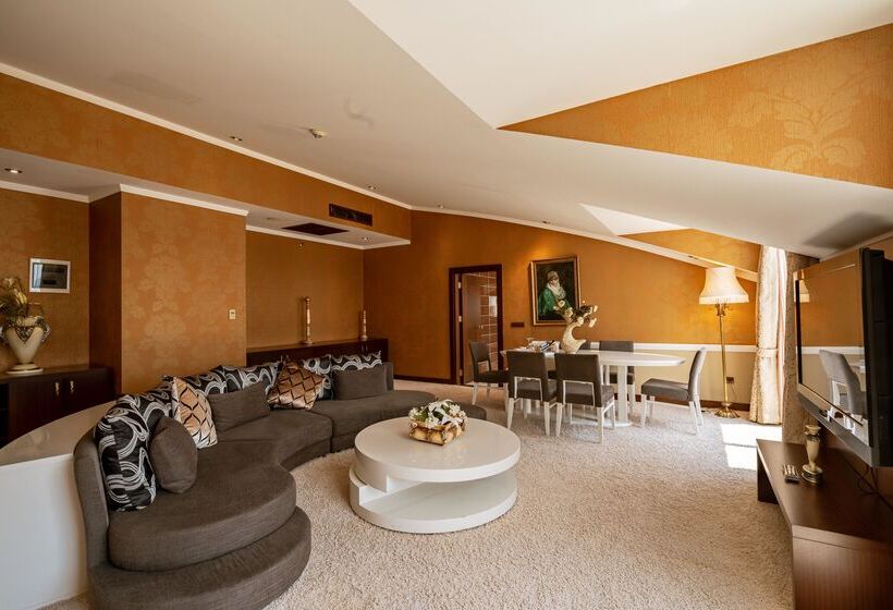 سوئیت با تخت بزرگ, Megasaray Westbeach Antalya