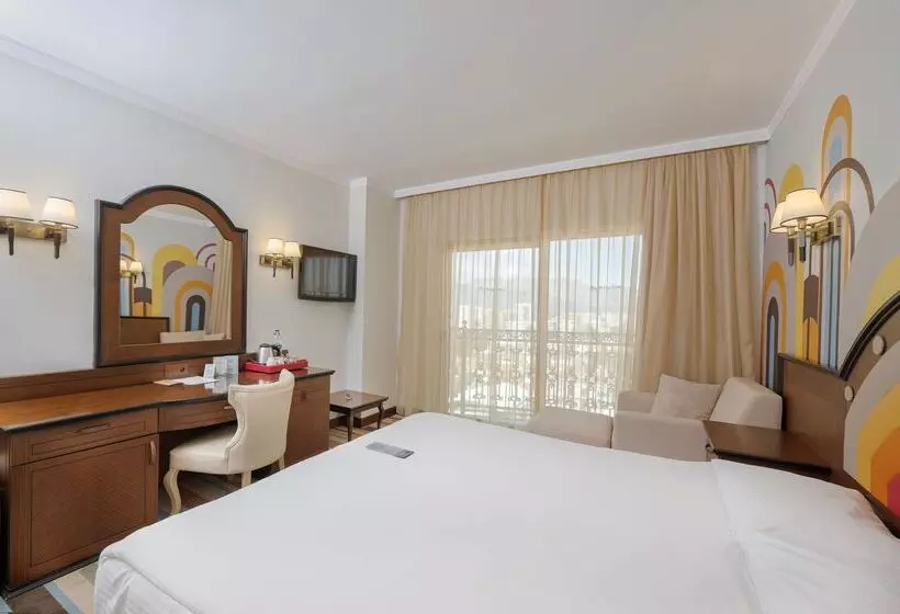 Deluxe Room City View, Megasaray Westbeach Antalya