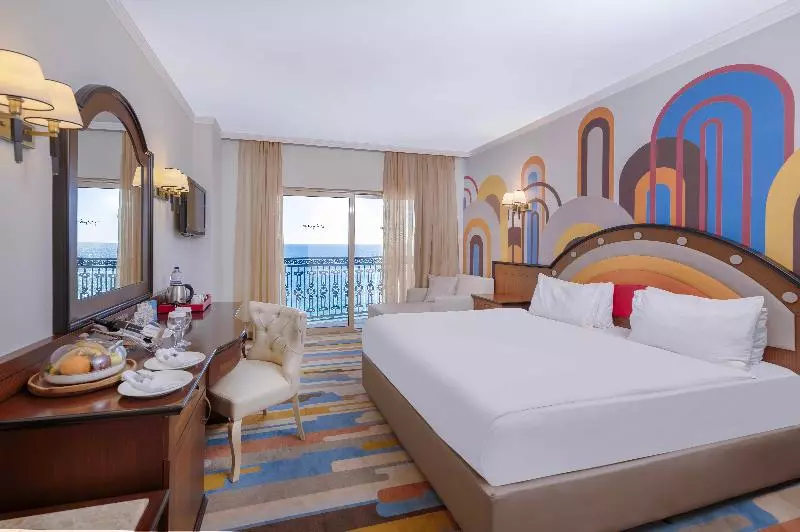 Deluxe Room Sea View, Megasaray Westbeach Antalya