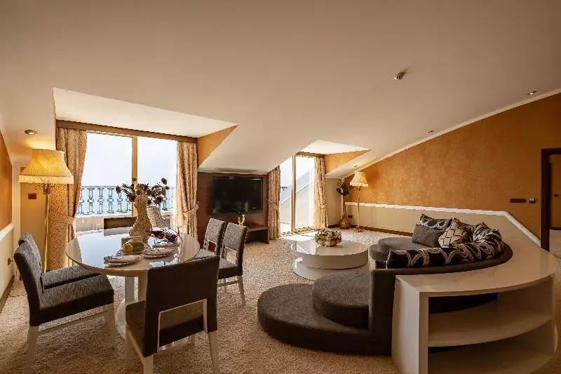Suite King Bed, Megasaray Westbeach Antalya